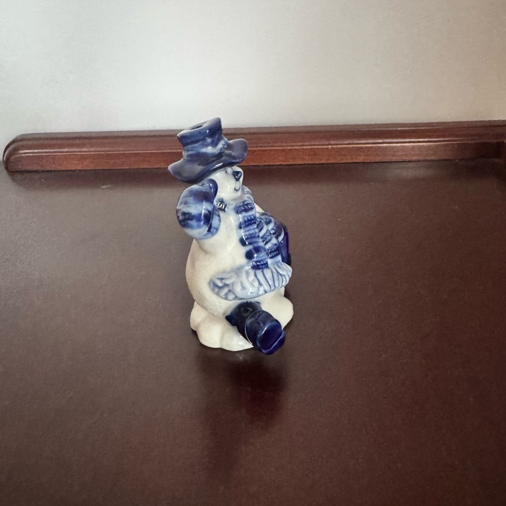Ceramic Snowman Ornament Figurine Winter Christmas Decoration Blue and White - Picture 3 of 5